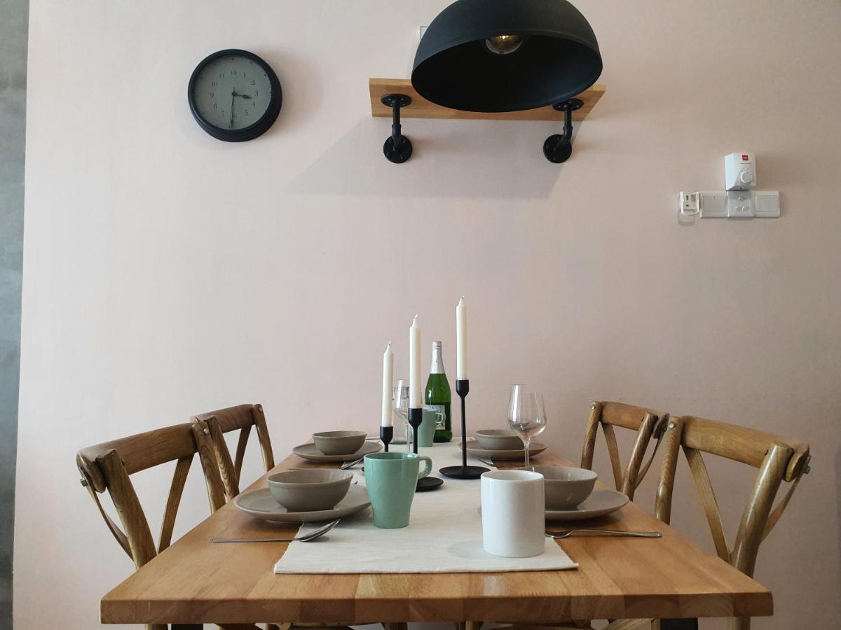 Cozy 2 Bedrooms 4 Pax Menjalara Near Desa Park City 吉隆坡 外观 照片