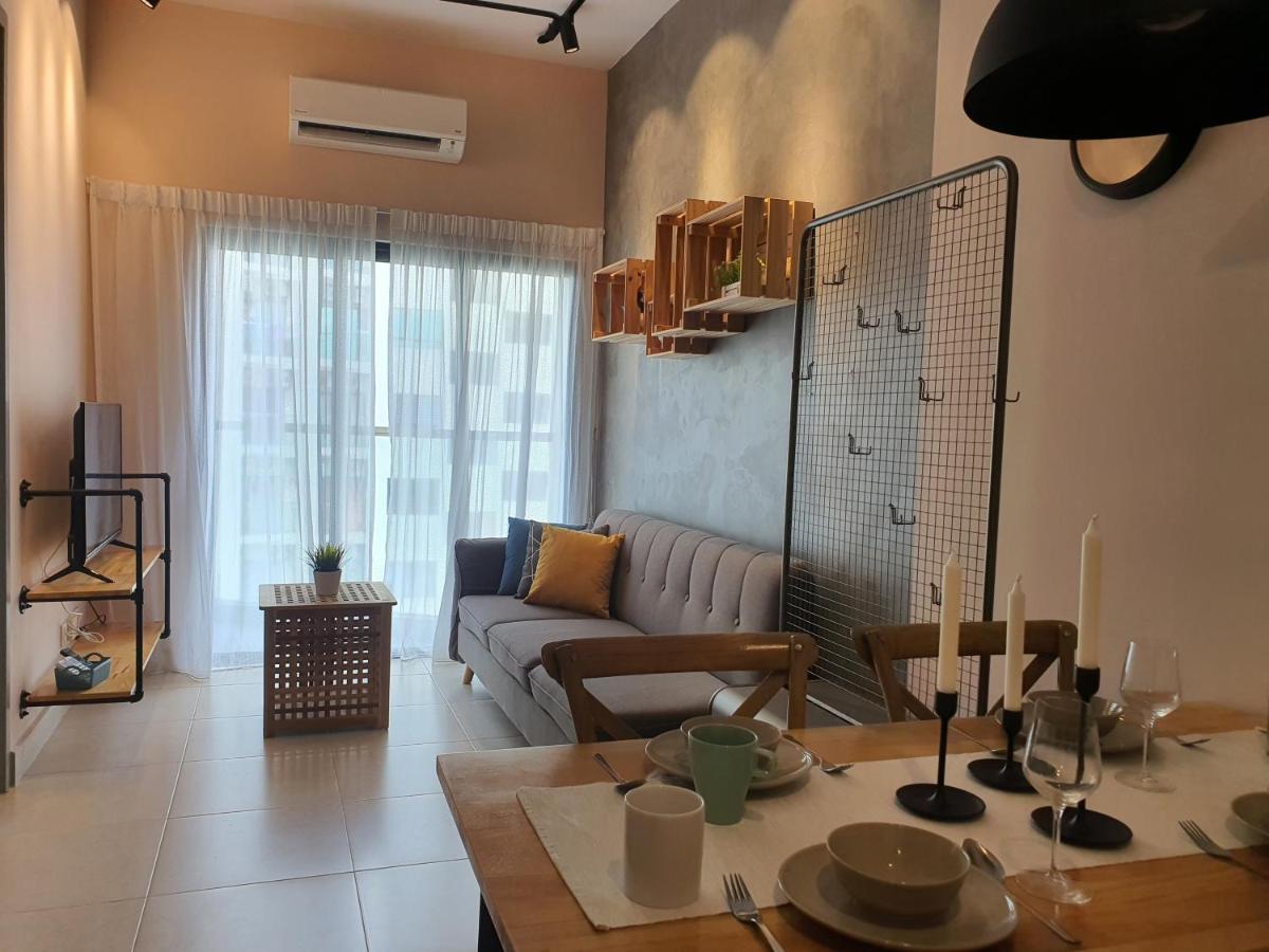 Cozy 2 Bedrooms 4 Pax Menjalara Near Desa Park City 吉隆坡 外观 照片
