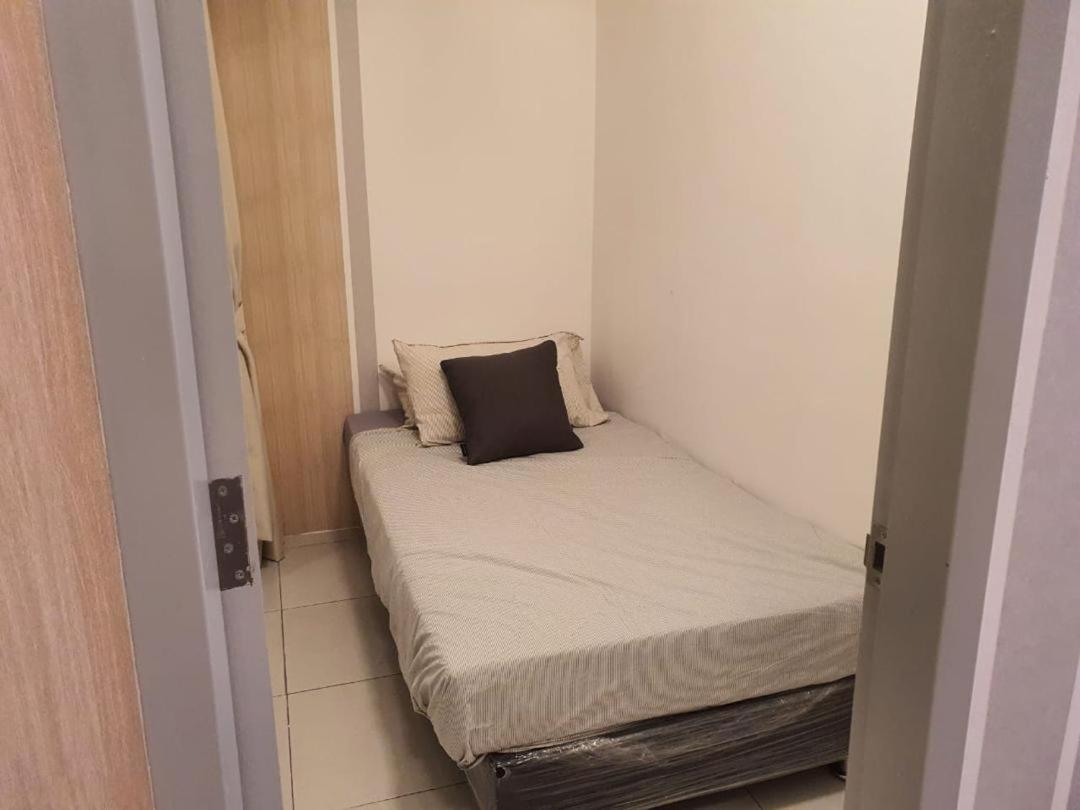Cozy 2 Bedrooms 4 Pax Menjalara Near Desa Park City 吉隆坡 外观 照片